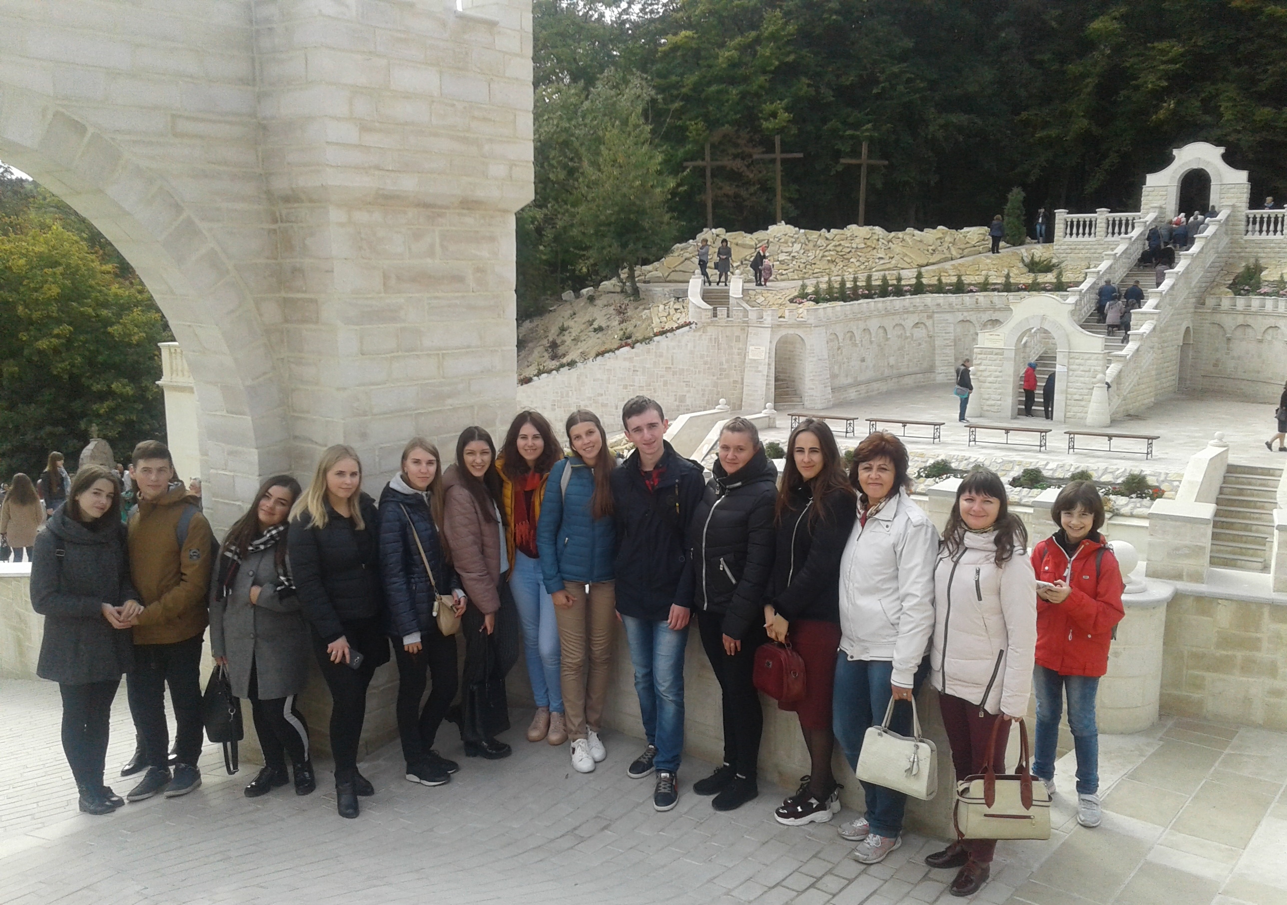 Марійський духовний центр Зарваниця